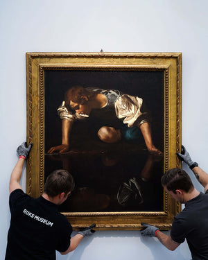 Müze Standartlarında Tablo Asma Rehberi