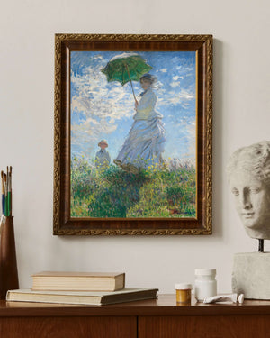 Claude Monet - Şemsiyeli Kadın Madame Monet ve Oğlu Çerçeve